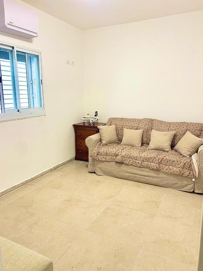 Beach Place Apartments Haifa Buitenkant foto